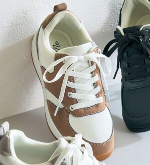 BELLUNA（ベルーナ）の「＜Ｓｏｉｔｔｏ　Ｍｅ＞レースアップスニーカー（スニーカー）」｜ブラウン