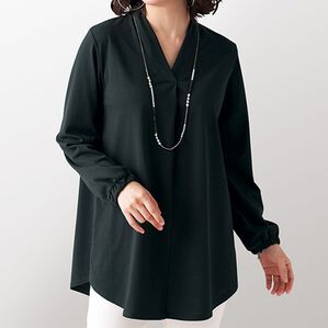 BELLUNA（ベルーナ）の「黒があせにくいＶネックチュニック（チュニック）」｜黒