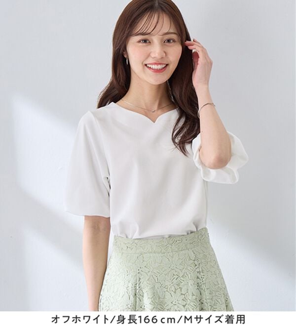 alotta（アロッタ）の「＜６つの機能付＞パフ袖ハートネックブラウスＴシャツ（ブラウス）」｜詳細画像