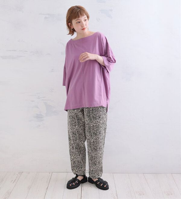 A HAPPY MARILYN（アハッピーマリリン）の「【視覚効果で細魅せシリーズ】ゆったりシルエット プルオーバー（カットソー）」｜詳細画像