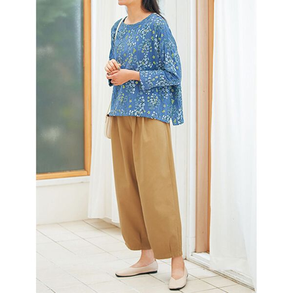 BELLUNA（ベルーナ）の「綿混ふんわりダブルガーゼプリントブラウス（ブラウス）」｜詳細画像