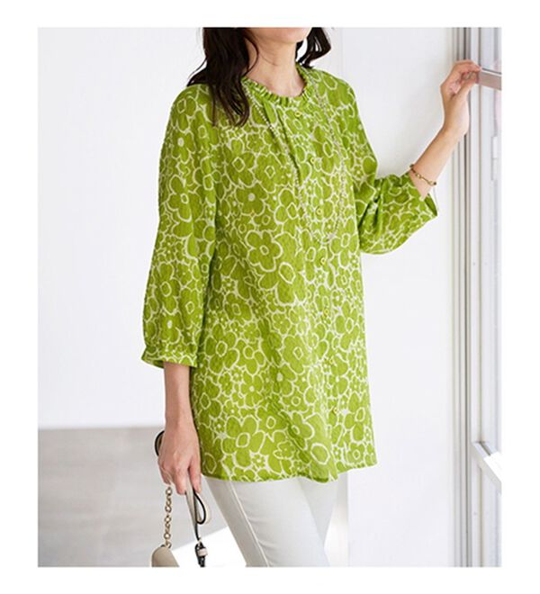 BELLUNA（ベルーナ）の「ナチュラル柄プリントブラウス（チュニック）」｜詳細画像