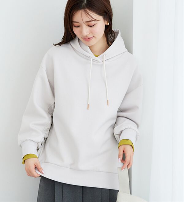 BELLUNA（ベルーナ）の「フード付き異素材切替細見えプルオーバー（カットソー）」｜詳細画像