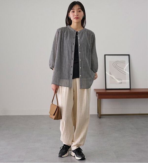 BELLUNA（ベルーナ）の「綿麻ダブルガーゼポッケギャザーパンツ（フルレングスパンツ）」｜詳細画像