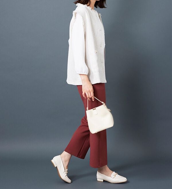 BELLUNA（ベルーナ）の「ツイード調パールボタンデザインベスト（ベスト）」｜詳細画像