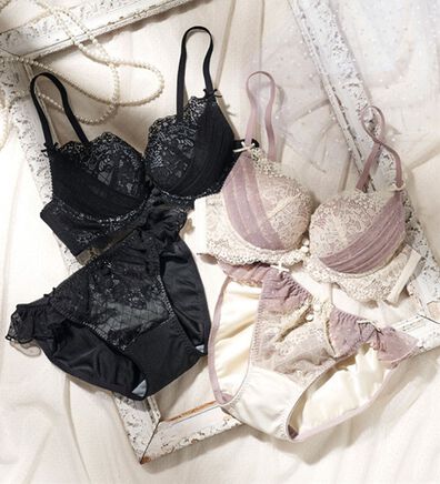 F65 サルート 華道 月下香 フロントエックス ブラジャーショーツセット