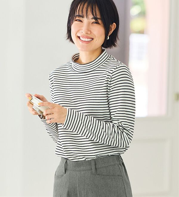 BELLUNA（ベルーナ）の「《ＨｕｇＲｅａｍコットン》裏起毛暖かハイネックプルオーバー（カットソー）」｜ホワイト&times;ブラック