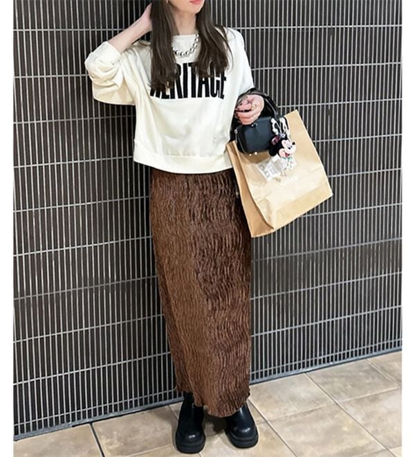 GeeRA（ジーラ）の「すっきり見え！ベロアプリーツロングスカート（ロングスカート）」｜詳細画像