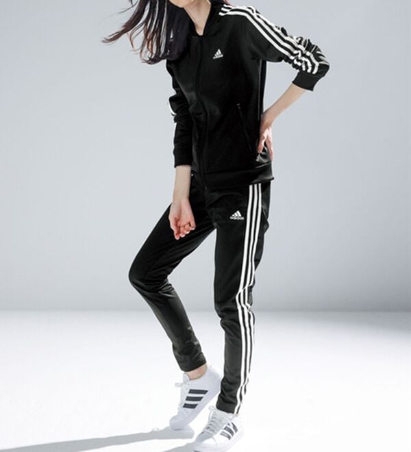RANAN（ラナン）の「＜ａｄｉｄａｓ＞トラックスーツ（スポーツウェア）」｜詳細画像
