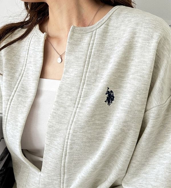 GeeRA（ジーラ）の「【Ｕ．Ｓ．ＰＯＬＯ　ＡＳＳＮ】深Ｖネックプルオーバー（トレーナー・スウェット）」｜詳細画像