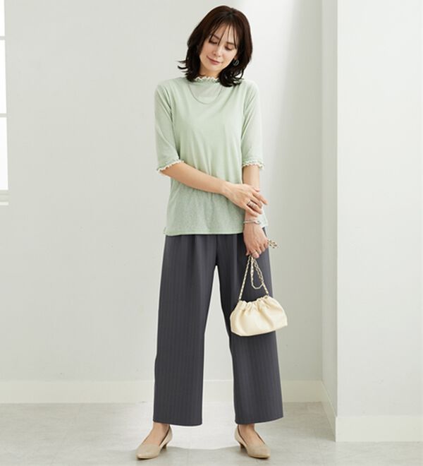 BELLUNA（ベルーナ）の「シアー素材重ね着風フリル衿プルオーバー（カットソー）」｜詳細画像