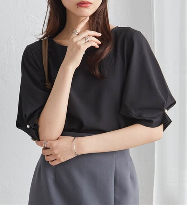 RANAN（ラナン）の「【ひんやり】袖タックデザインきれい見えブラウス（ブラウス）」｜詳細画像