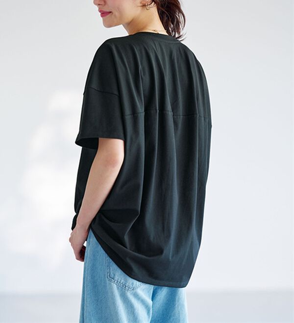 BELLUNA（ベルーナ）の「ゆったりパンツもインせず決まる！コクーンＴシャツ（カットソー）」｜黒