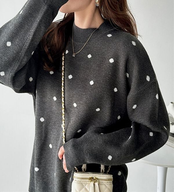 GeeRA（ジーラ）の「ドット柄ニットプルオーバー（ニット・セーター）」｜詳細画像