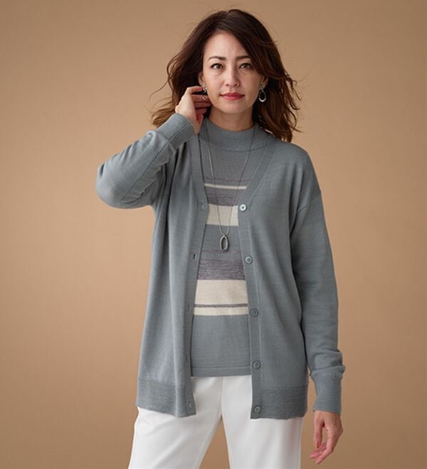 BELLUNA（ベルーナ）の「メリノウール１００％Ｖネックカーディガン（ニットカーディガン）」｜詳細画像