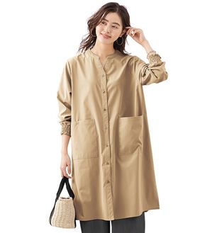 LAVIENNE（ラヴィエンヌ）の「シャーリングスリーブシャツワンピース（チュニック）」｜ベージュ
