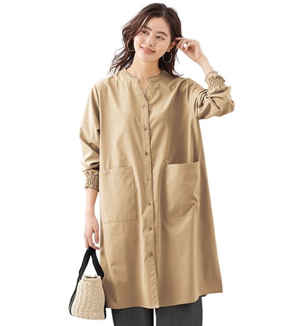 LAVIENNE（ラヴィエンヌ）の「シャーリングスリーブシャツワンピース（チュニック）」｜ベージュ