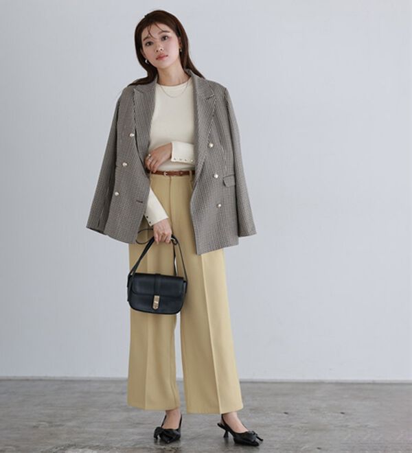 Pierrot（ピエロ）の「【選べるネック】袖ボタンリブニット（ニット・セーター）」｜詳細画像