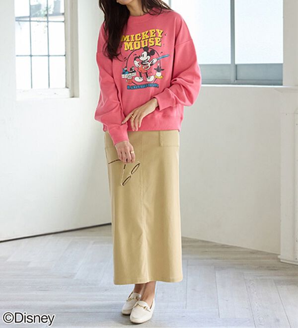 BELLUNA（ベルーナ）の「＜Ｄｉｓｎｅｙ＞【ミッキー】プリント裏毛ゆったりトレーナー（トレーナー・スウェット）」｜詳細画像