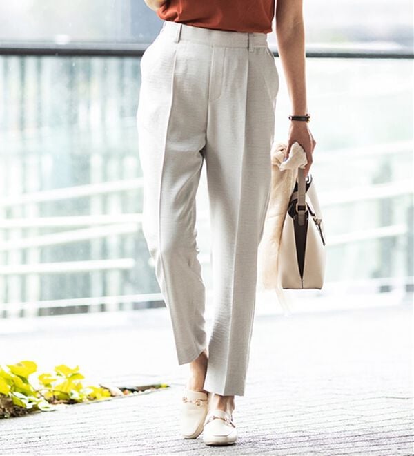 BELLUNA（ベルーナ）の「ヒンヤリ爽快！麻調ビンテージテーパードパンツ（テーパードパンツ）」｜サンドベージュ2