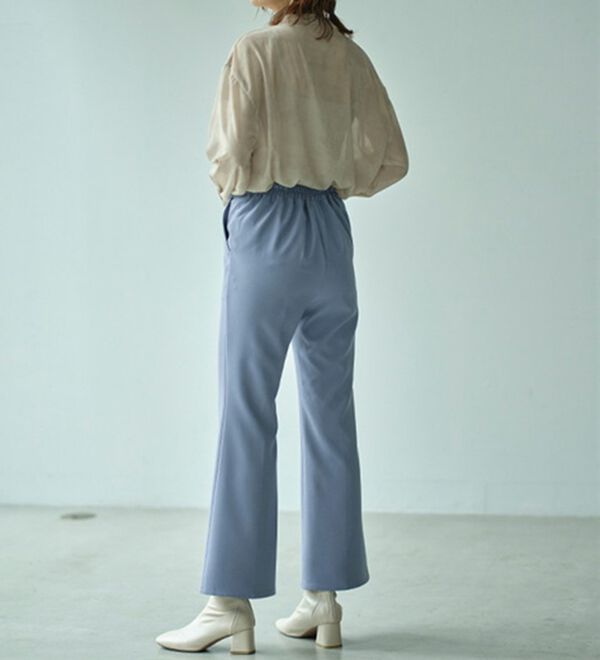 GeeRA（ジーラ）の「楽ちんストレッチ美ラインフレアーパンツ（フルレングスパンツ）」｜詳細画像