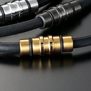 「＜コラントッテ＞ＣＲＥＳＴ　ネックレス（その他美容・健康機器）」｜プレミアムゴールド
