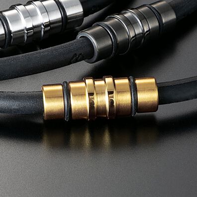 「＜コラントッテ＞ＣＲＥＳＴ　ネックレス（その他美容・健康機器）」