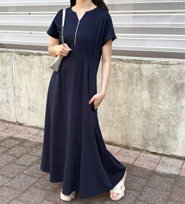 GeeRA（ジーラ）の「前後2WAYハーフジップフレンチ袖ワンピース（カットソーワンピース）」｜詳細画像