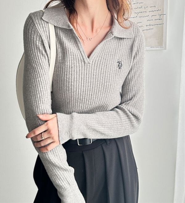 GeeRA（ジーラ）の「【U.S. POLO ASSN.】ポロ衿リブニット（ニット・セーター）」｜詳細画像