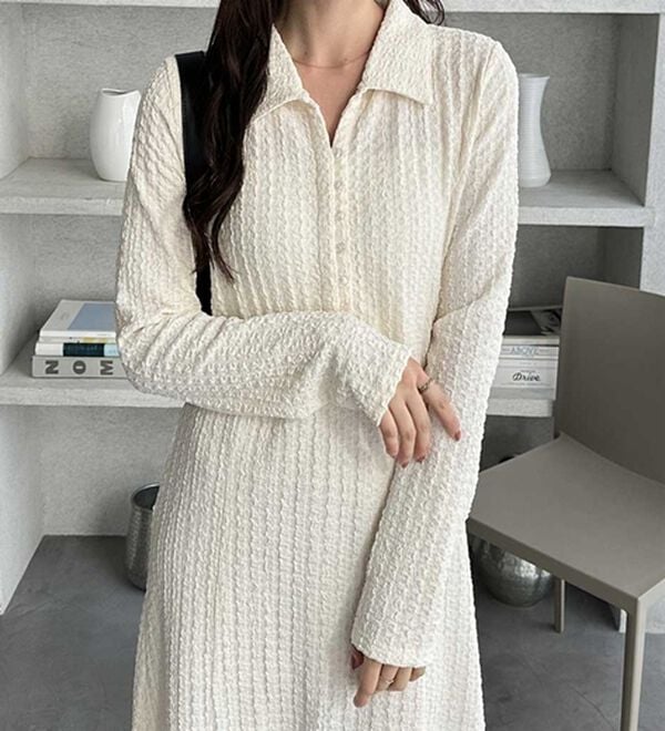 GeeRA（ジーラ）の「ポロ衿表面感素材マーメイドワンピース（カットソーワンピース）」｜詳細画像