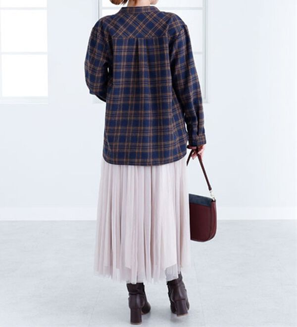 BELLUNA（ベルーナ）の「タック使いチェック柄ブラウス（ブラウス）」｜詳細画像