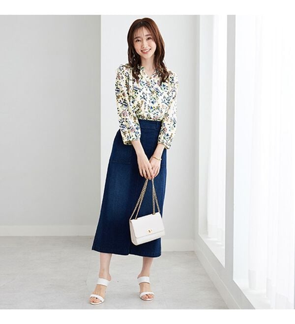 BELLUNA（ベルーナ）の「レーヨン素材ギャザーデザインブラウス（ブラウス）」｜詳細画像