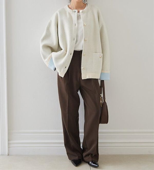 RANAN（ラナン）の「裏配色ゴールド調ボタンニットコーディガン（ニットカーディガン）」｜詳細画像