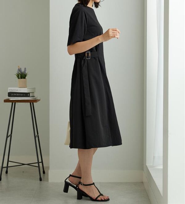 BELLUNA（ベルーナ）の「サイドバックル異素材切替ワンピース（その他ワンピース）」｜詳細画像