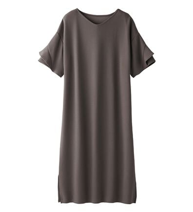 alotta（アロッタ）の「【４つの機能付】ひんやりフリル袖Ｔシャツワンピース（シャツワンピース）」