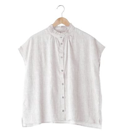 BELLUNA（ベルーナ）の「衿フリル使いフレンチスリーブブラウス（ブラウス）」