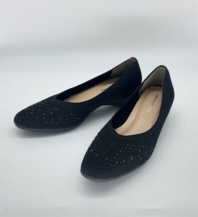 BELLUNA（ベルーナ）の「きらきらビジューニットパンプス（パンプス）」