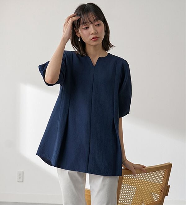 BELLUNA（ベルーナ）の「スッキリ見せ！ポコポコ素材プルオーバー（ブラウス）」｜詳細画像