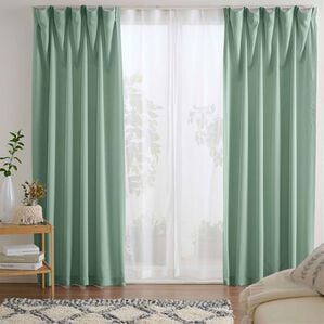 iellio（イエリオ）の「お買得カーテンセット＜３級遮光・４枚組・洗える・無地・既製サイズ＞（ドレープカーテン）」｜グリーン