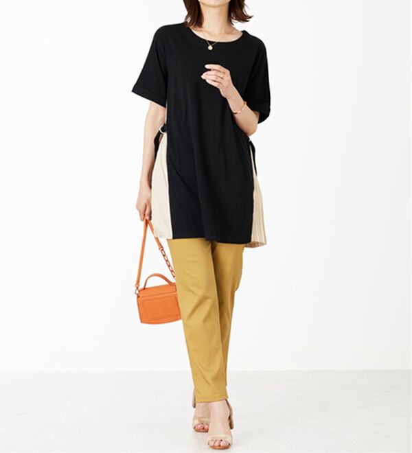 BELLUNA（ベルーナ）の「【店舗・ネット限定】ベルト使いサイドプリーツ切替チュニック（チュニック）」｜詳細画像