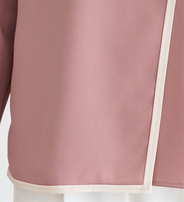 Pierrot（ピエロ）の「ラインデザインラップブラウス（ブラウス）」｜詳細画像