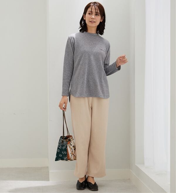 BELLUNA（ベルーナ）の「ロゴ刺しゅう裏起毛ニットソーチュニック（カットソー）」｜詳細画像