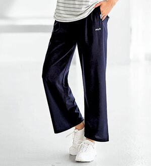 BELLUNA（ベルーナ）の「＜ＦＩＬＡ＞ジョーゼット素材タックワイドパンツ（ワイドパンツ・ガウチョ）」｜ネイビー