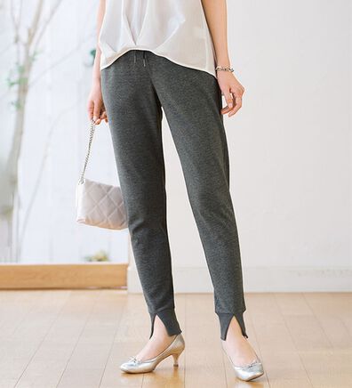 BELLUNA（ベルーナ）の「裏サラメッシュ！イージーパンツ（その他パンツ）」