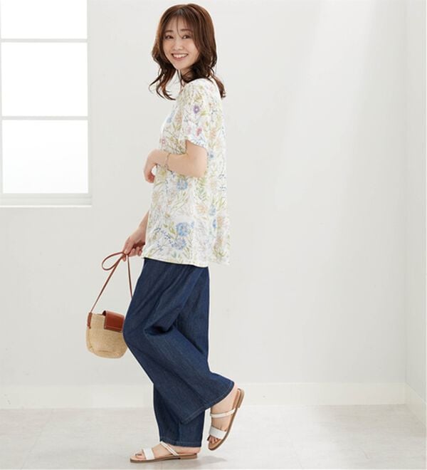 BELLUNA（ベルーナ）の「美人顔シルエット綿混プリントチュニック（チュニック）」｜詳細画像