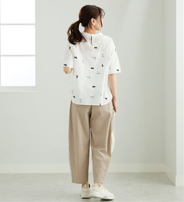 BELLUNA（ベルーナ）の「ネコ&ウサギ刺しゅうブラウス（ブラウス）」｜詳細画像