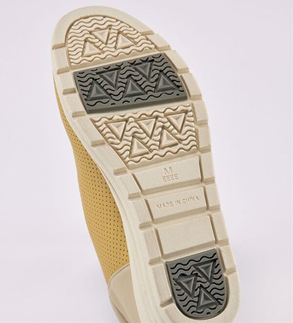 ルフラン（ルフラン）の「４Ｅ美脚見せ異素材使いスリッポンシューズ（スリッポン）」｜詳細画像