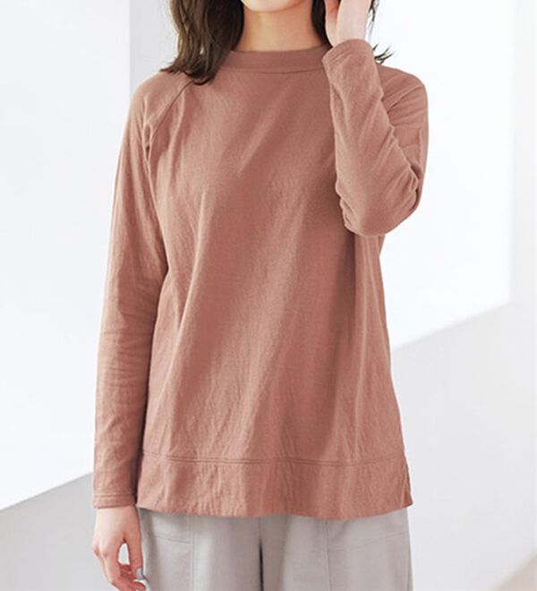 BELLUNA（ベルーナ）の「綿１００％フワッと軽いおしゃれトレーナー（カットソー）」｜詳細画像