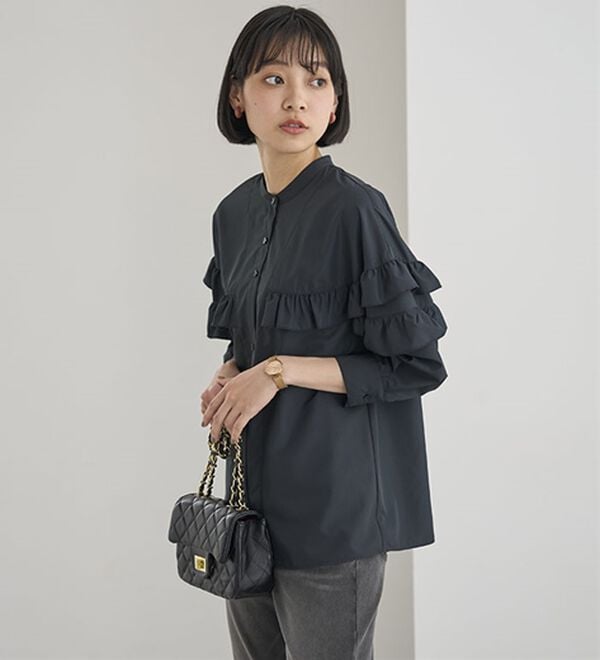BELLUNA（ベルーナ）の「シャカ伸び！はっ水ティアードフリルブラウス（ブラウス）」｜詳細画像