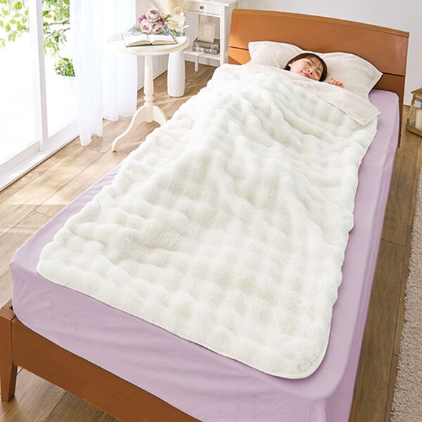 iellio（イエリオ）の「新・もこもこあったか素材のすっぽり毛布（毛布・ブランケット）」｜詳細画像